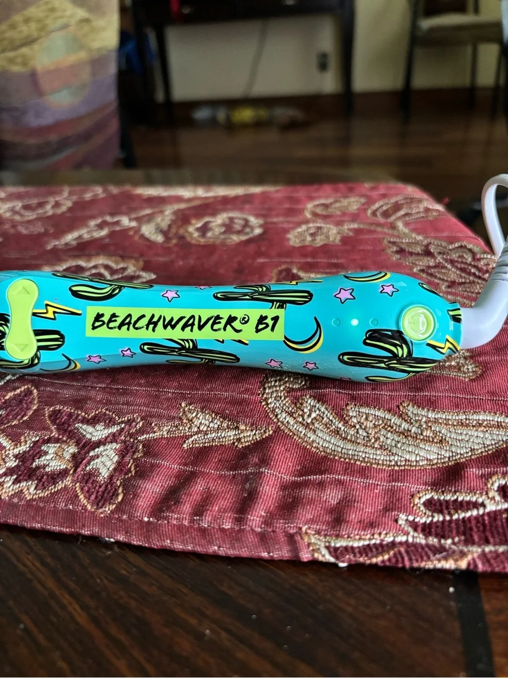 The Beachwaver Co. Turquoise & Pink Curling Wand